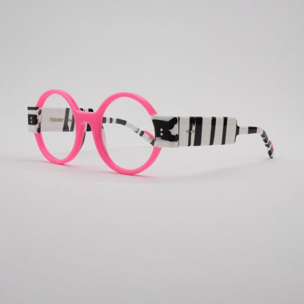 Des lunettes féminines audacieuses et pleines de personnalité Lunettes femme roses rondes au design créatif chez Optique Audition Suin Valenciennes