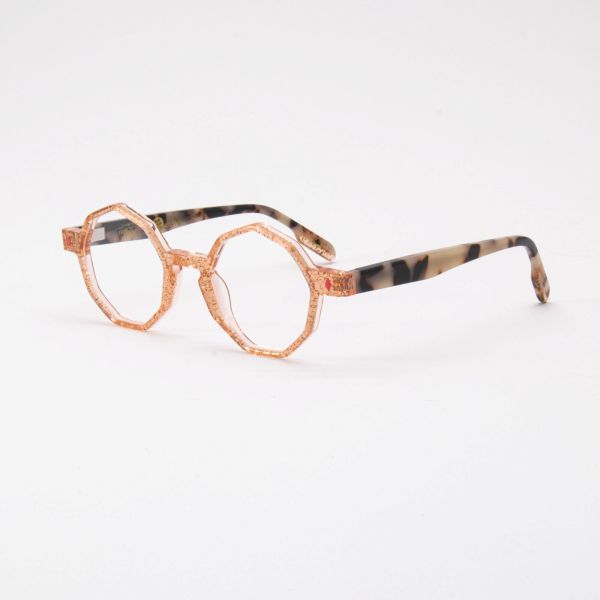 Des lunettes enfant pleines de douceur et de personnalité Lunettes enfant roses aux formes géométriques chez Optique Audition Suin Valenciennes