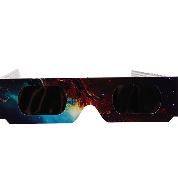 Observez l’éclipse solaire en toute sécurité Lunettes spéciales éclipse solaire avec filtres de protection chez Optique Audition Suin Valenciennes
