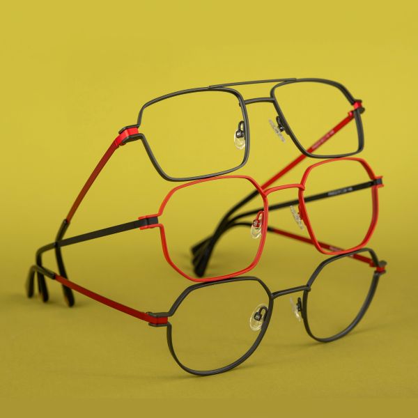 Découvrez les montures originales Oxibis disponibles sur notre boutique en ligne Lunettes Oxibis aux formes géométriques audacieuses et au design créatif français